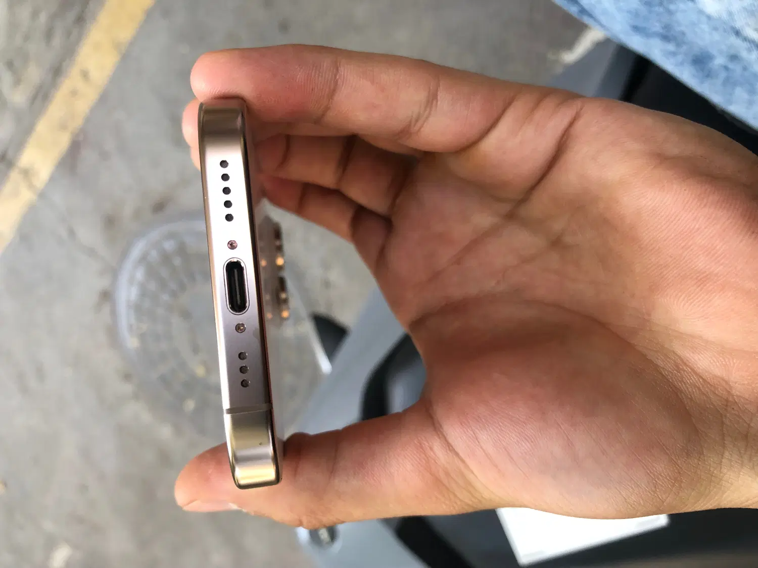 Iphone 16 pro desert|موبایل|اصفهان, هزارجریب|دیوار