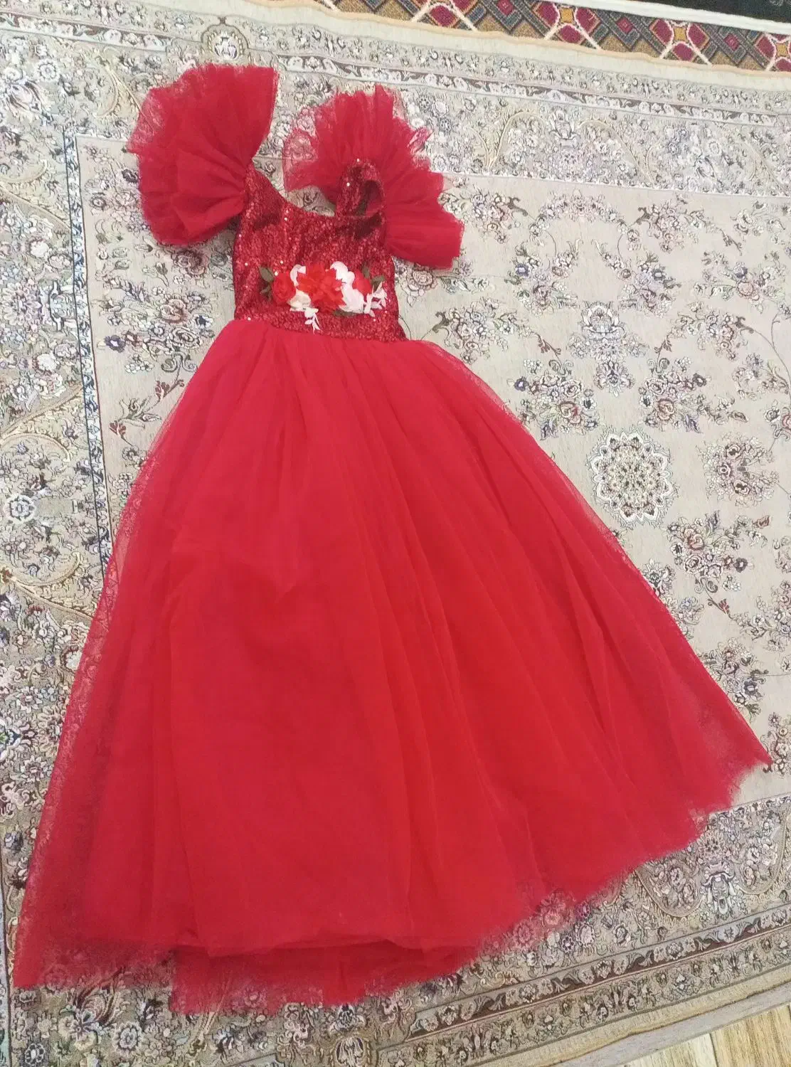 لباس عروس قرمز نو بدون استفاده بچگانه|کفش و لباس بچه|سرپل ذهاب, |دیوار