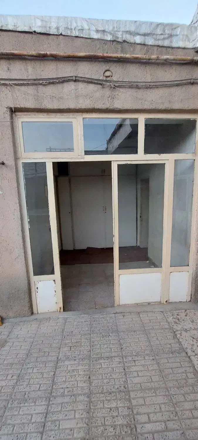 خانه ویلایی کلنگی|فروش خانه و ویلا|هشتگرد, شهرک راه آهن|دیوار