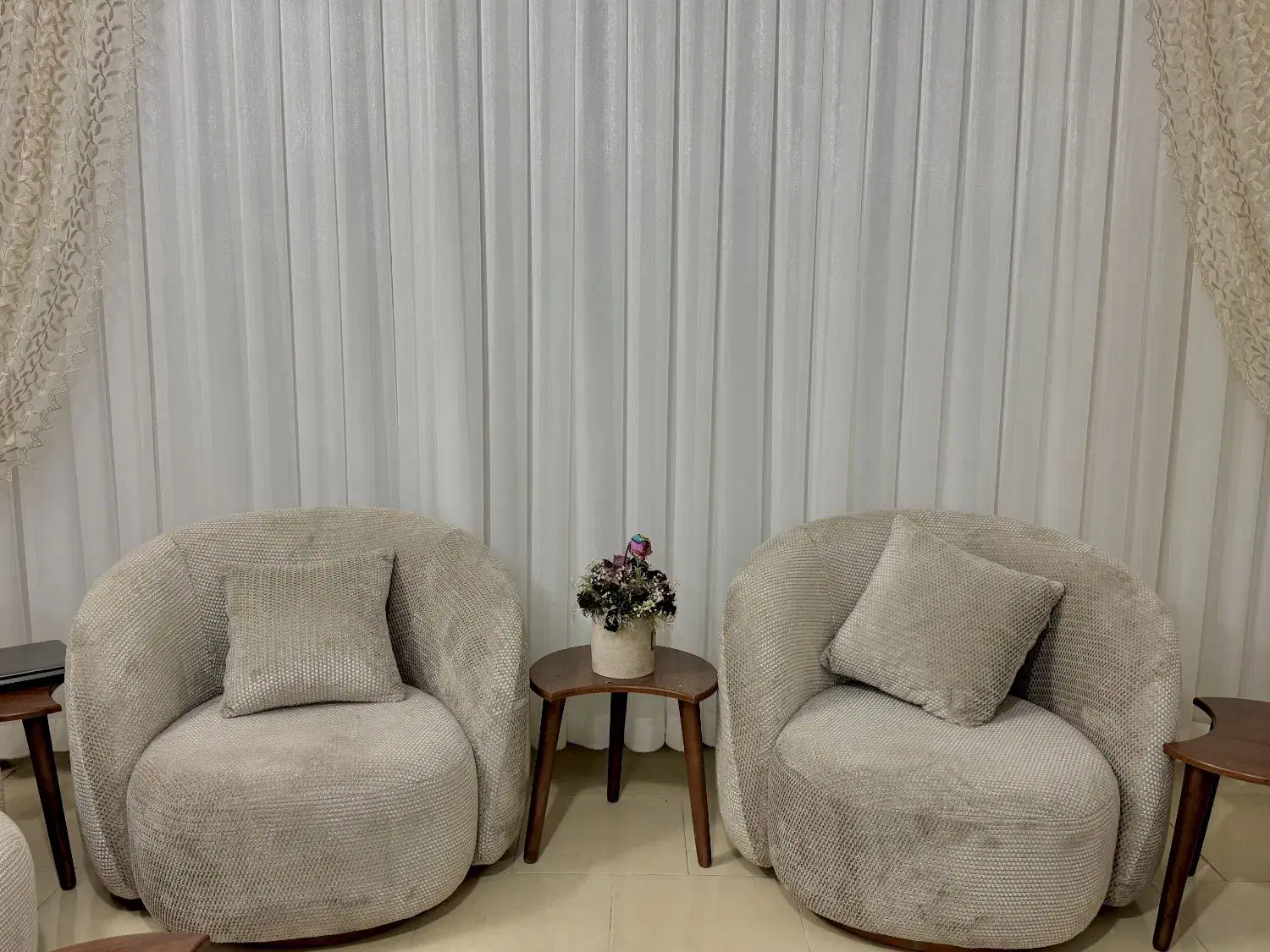 مبل|مبلمان خانگی و میز عسلی|سبزوار, توحیدشهر|دیوار