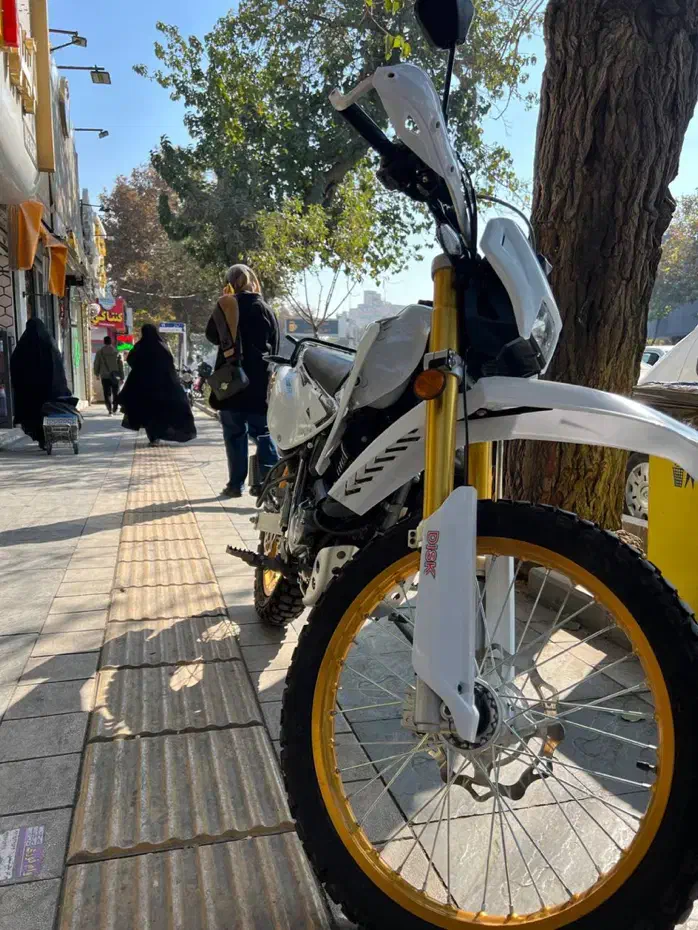 تریل روان مدل 403|موتورسیکلت|مشهد, سناباد|دیوار