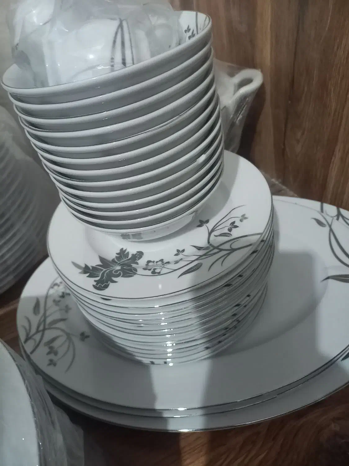 سرویس چینی پارمیس|ظروف سرو و پذیرایی|محمدشهر, کوی بهار|دیوار