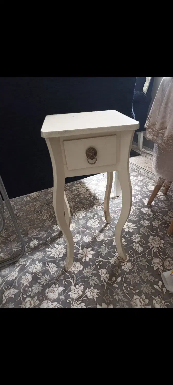 میز تلفن سالم سالم زیرقیمت|میز تلفن|گرگان, |دیوار