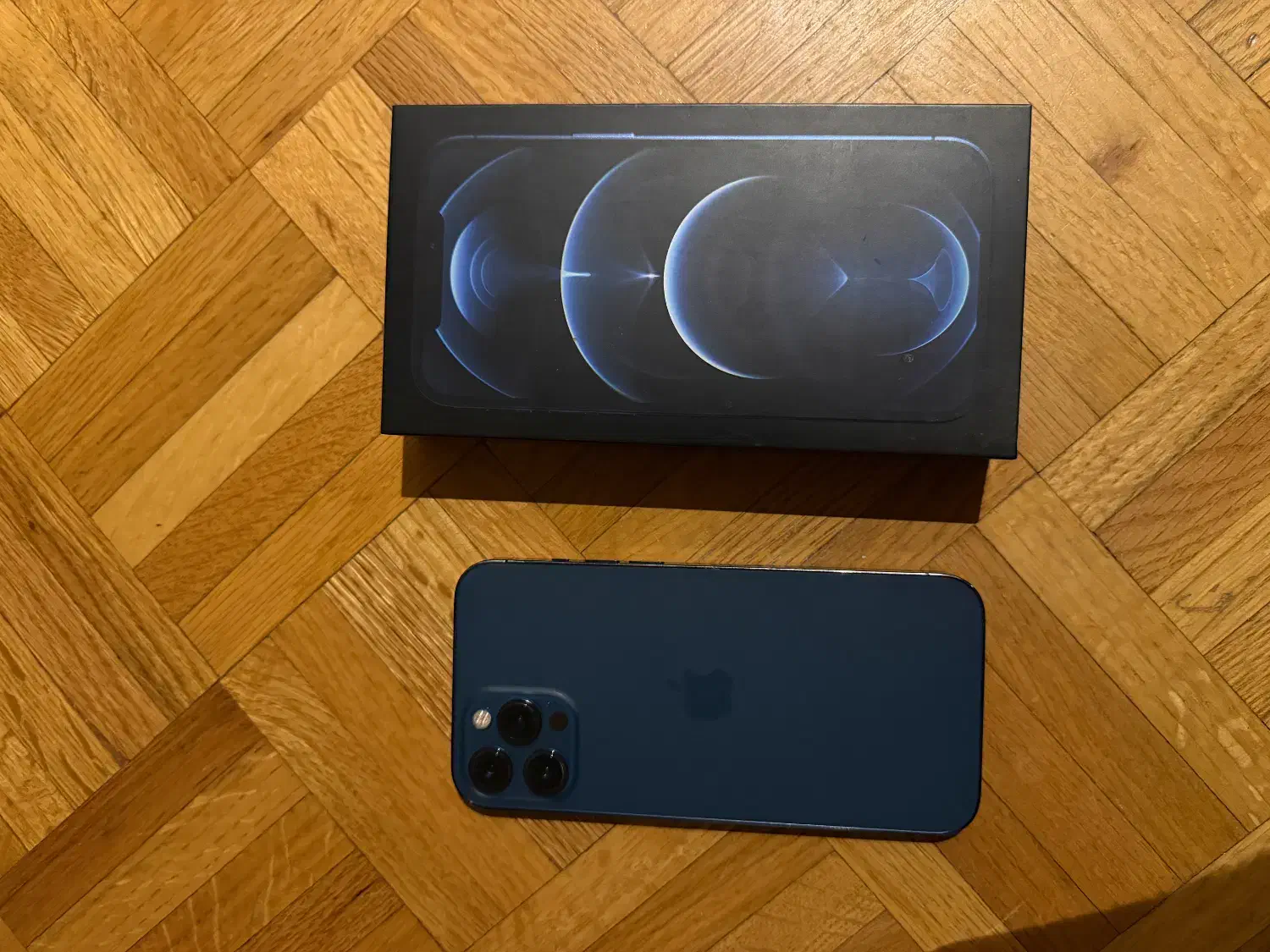 آیفون ۱۲ پرو مکس ۵۱۲ گیگ|موبایل|تهران,  امام زاده قاسم (نیاوران)|دیوار