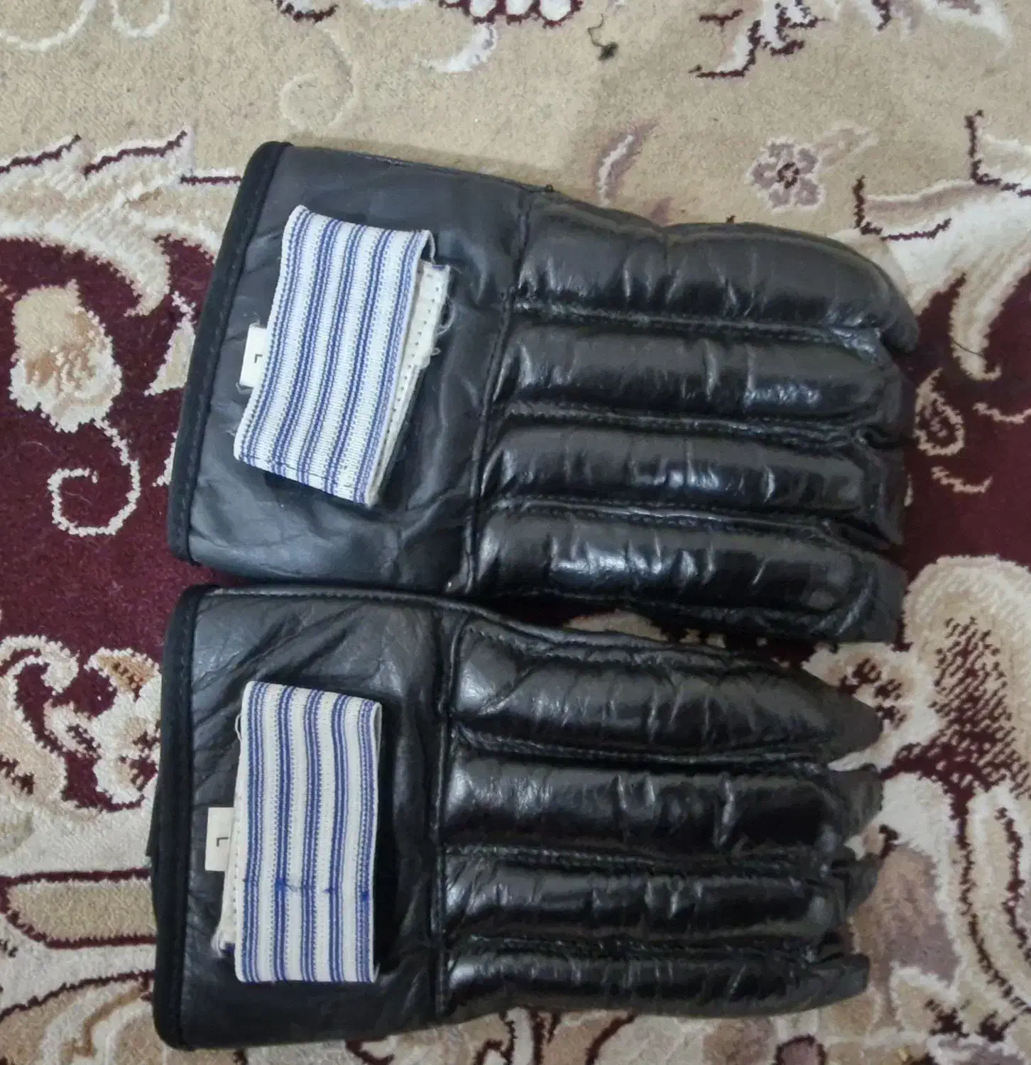 کیسه بوکس سایز ۷۰ مدل گرین هیل همراه با دستکش چرم|تجهیزات ورزشی|بهبهان, |دیوار