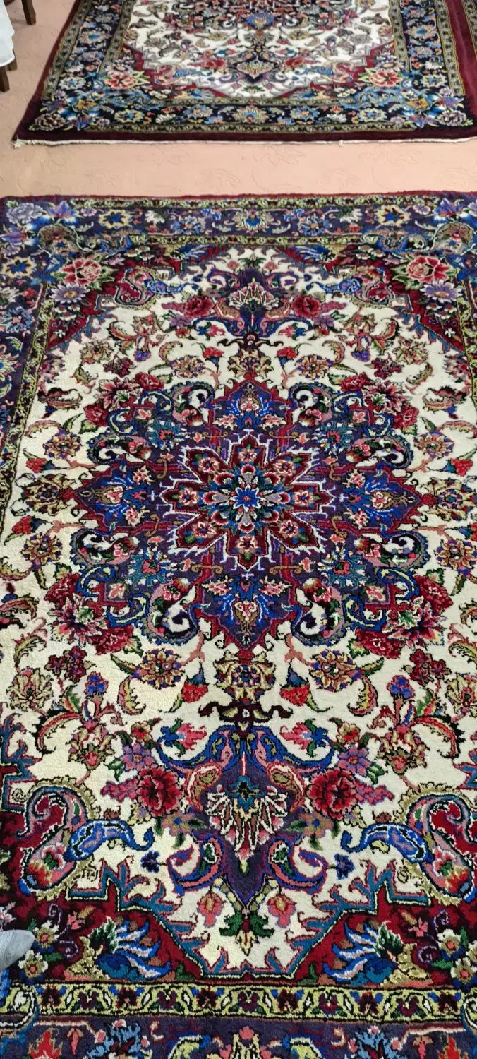 فرش دستبافت سالاری|فرش|اهر, |دیوار