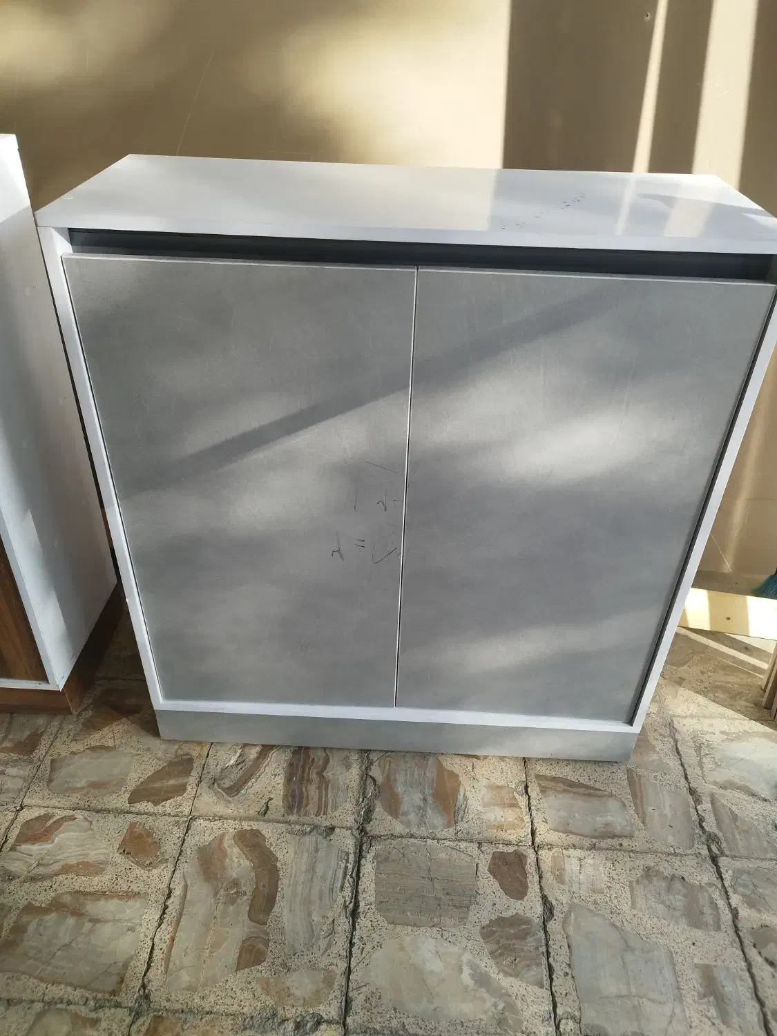 جاکفشی|جاکفشی، کمد، دراور|جهرم, |دیوار