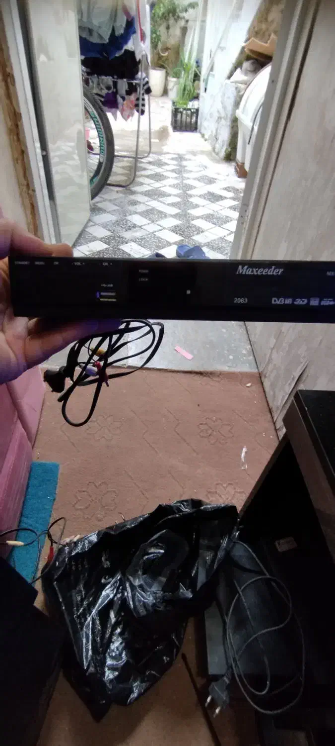 گیرنده دیجیتال   ..دی وی دی با باند .تی وی قدیمی|کنسول، بازی ویدئویی و آنلاین|آمل, |دیوار