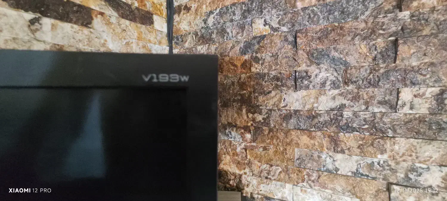 مانیتور ۱۹اینج سالم|رایانه رومیزی|شیراز, تندگویان|دیوار