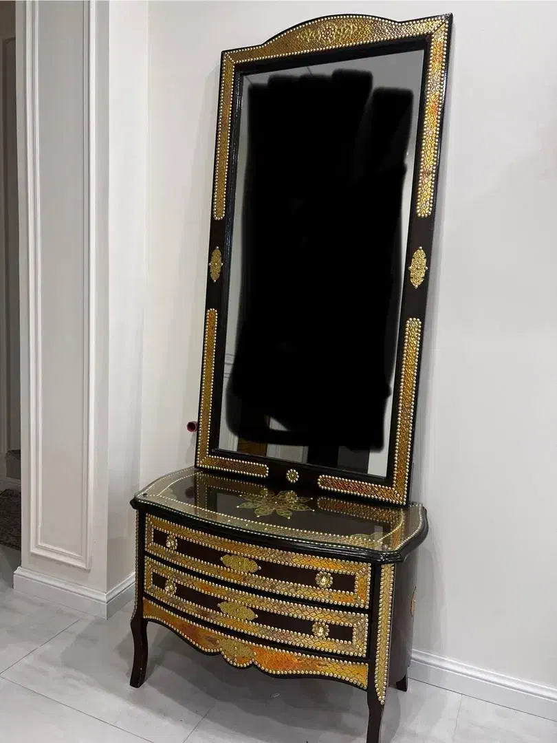 کنسول و ویترین آنتیک|بوفه، ویترین، کنسول|بجنورد, |دیوار