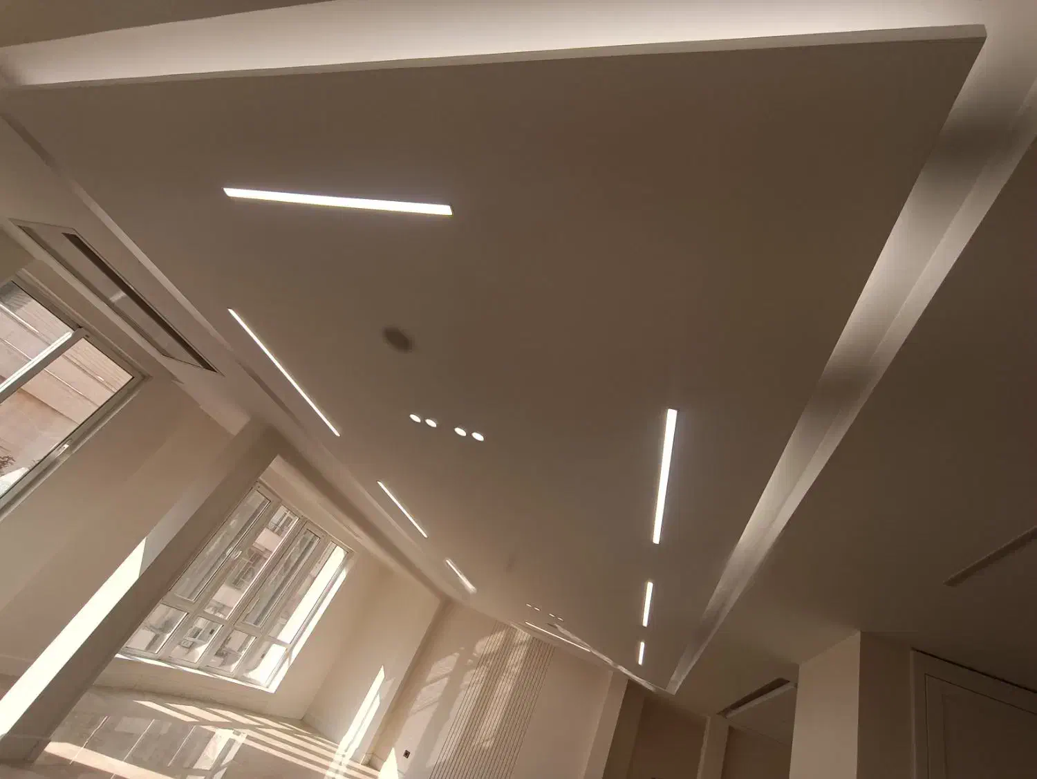 نیازمند شاگرد کناف|استخدام معماری، عمران و ساختمانی|مشهد, شهرک امام هادی (شهرک غرب)|دیوار