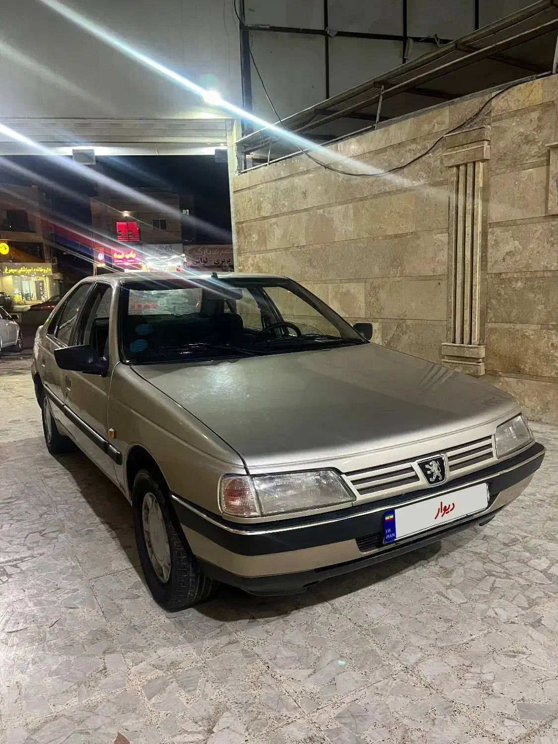 پژو ۴۰۵ مدل ۸۲ رویت رنگ|خودرو سواری و وانت|ساری, |دیوار