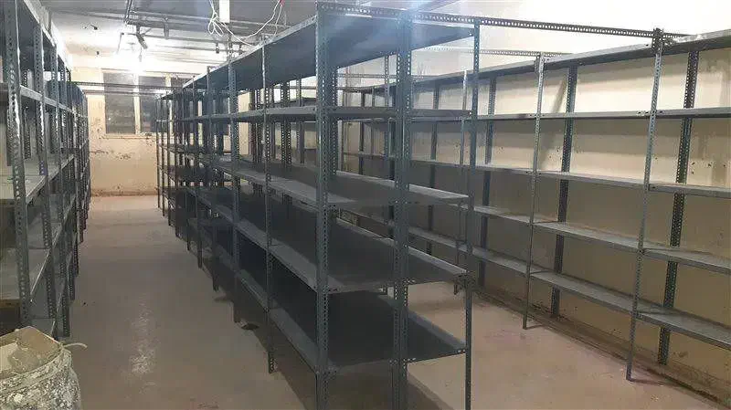 کفی های انباری و پیچ و مهره ای|فروشگاه و مغازه|چمستان, |دیوار