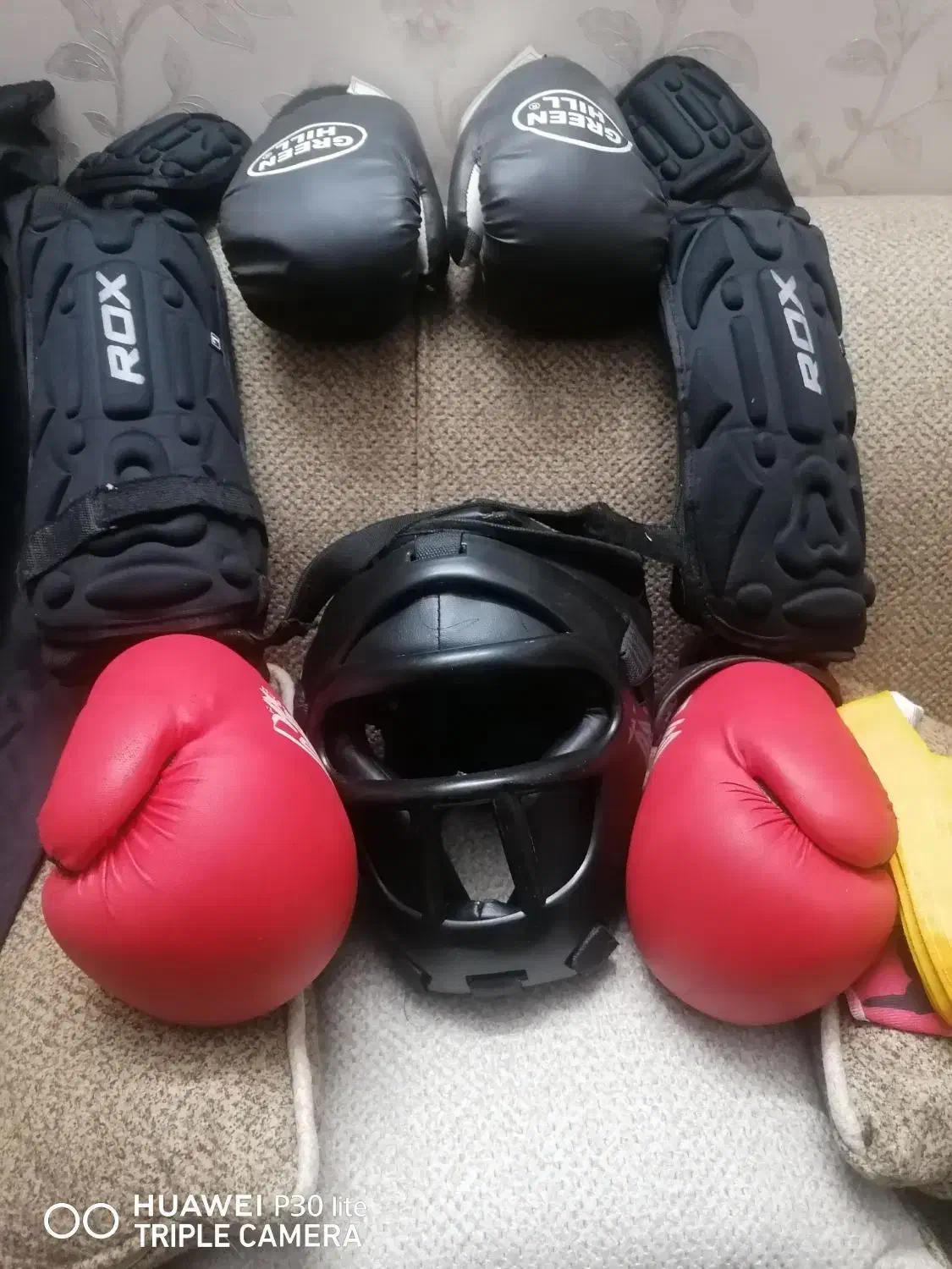 لوازم ورزش رزمی|تجهیزات ورزشی|نیشابور, تختی|دیوار