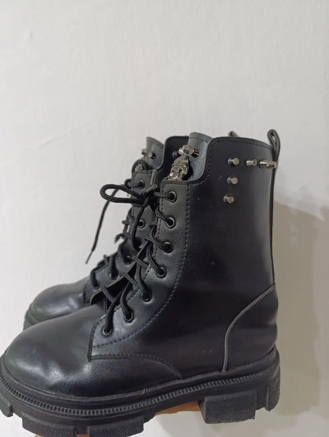 بوت|کیف، کفش، کمربند|آزادشهر, |دیوار