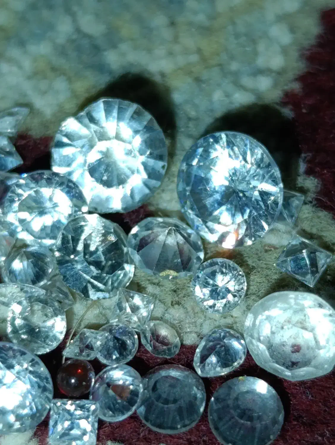 سنگهای قیمتی جواهرات|جواهرات|تهران, شمیران‌نو|دیوار