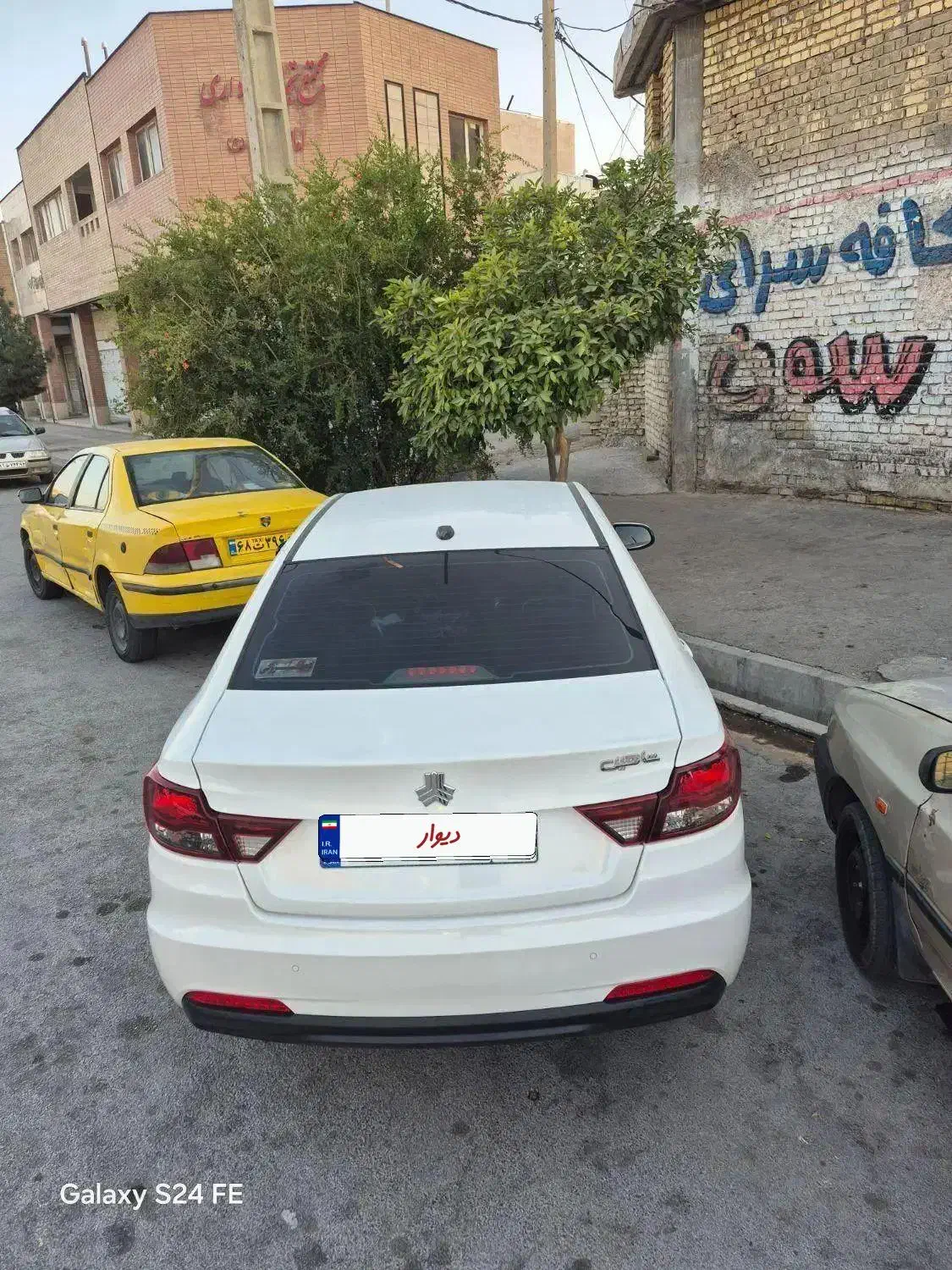 شاهین ۴۰۳ معاوضه با ساینا کوییک ۲۰۶ پارس|خودرو سواری و وانت|شیراز, کوشک میدان|دیوار