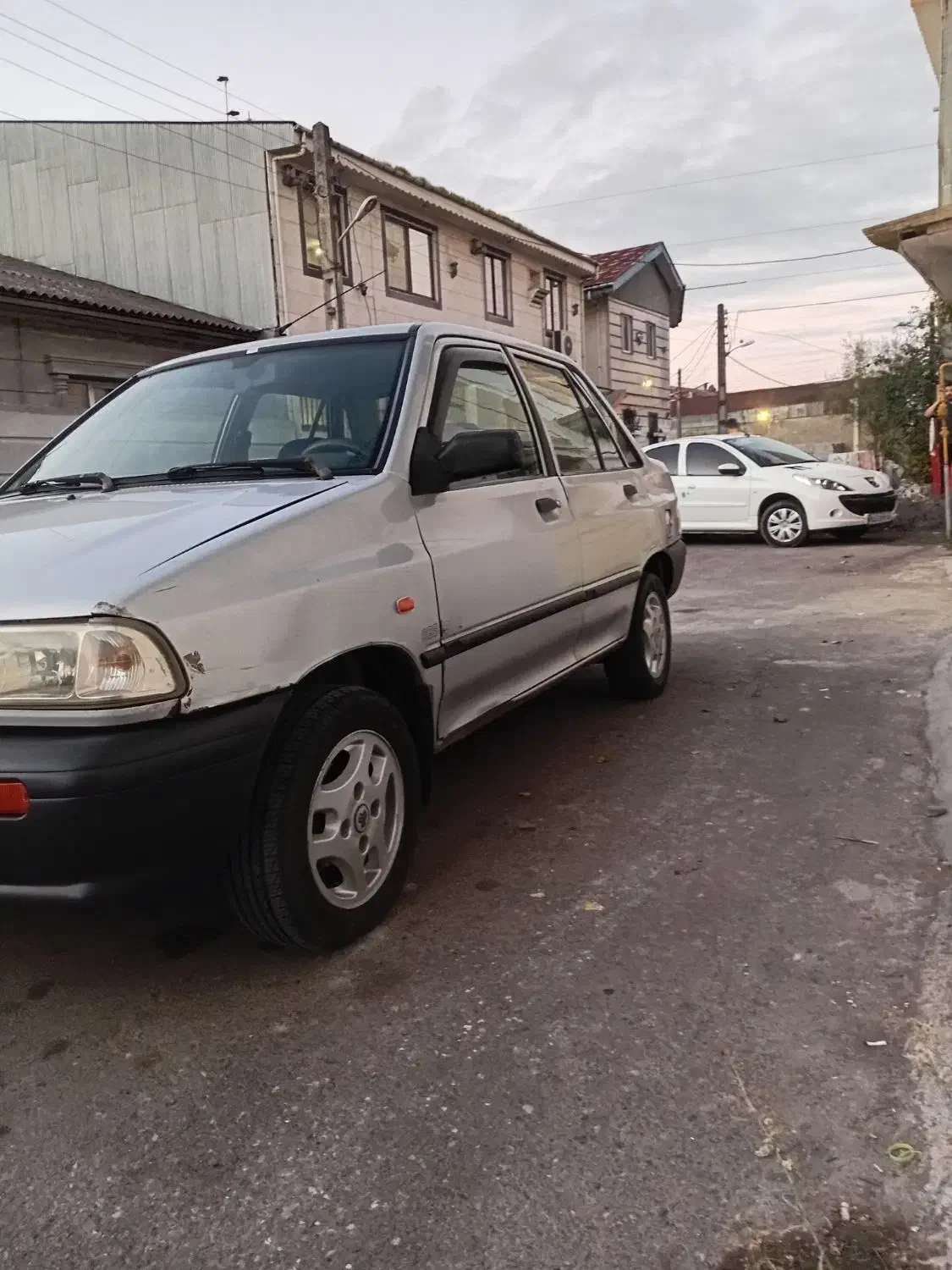 پراید|خودرو سواری و وانت|آستانه اشرفیه, |دیوار