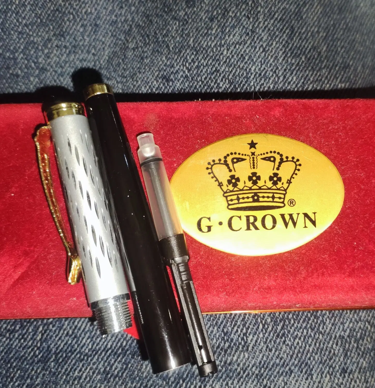 G. crown|لوازم التحریر|کرج, باغستان|دیوار