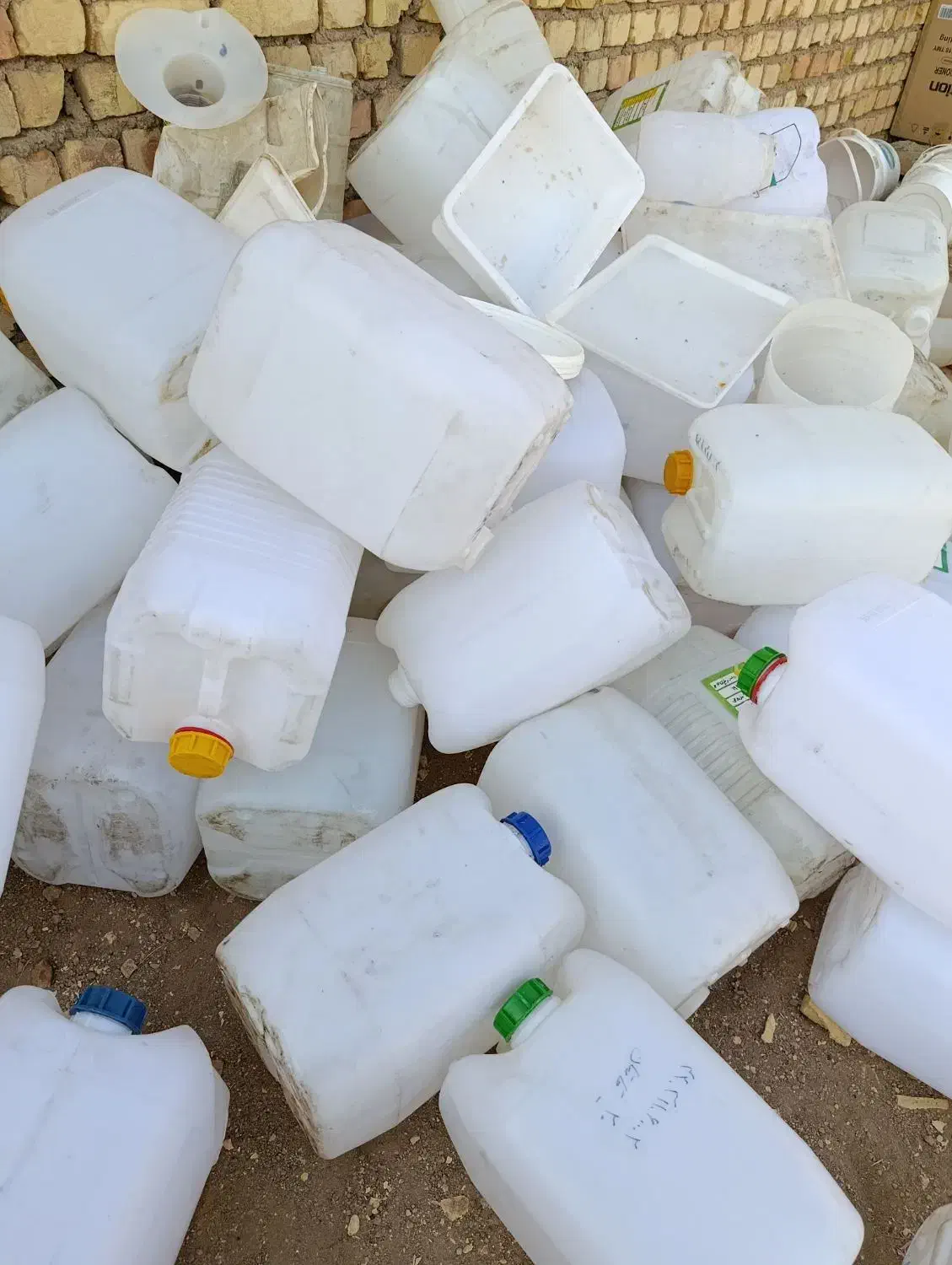 خرید ضایعات و پسماند خشک|عمده‌فروشی|آران و بیدگل, |دیوار