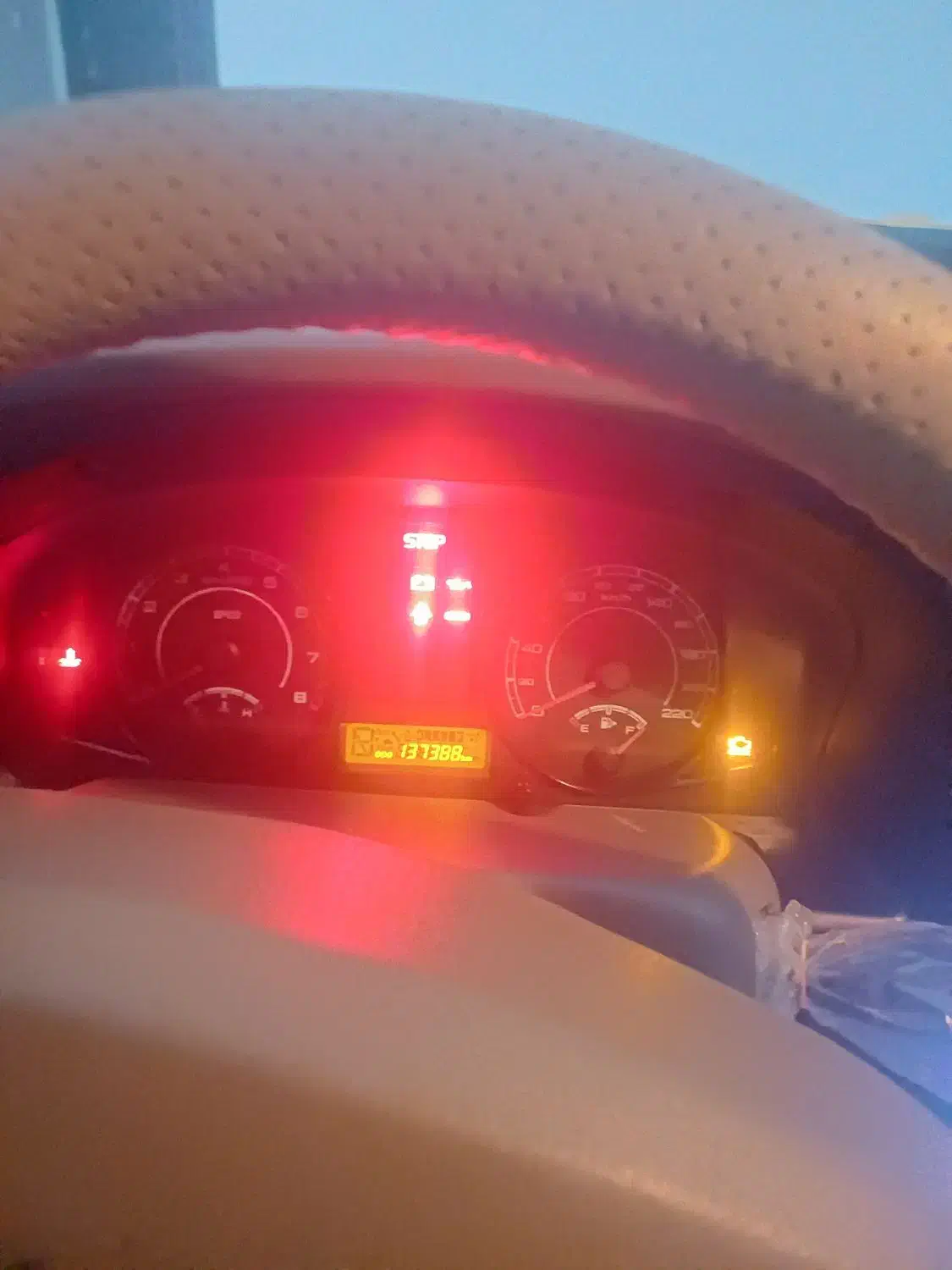 پژو۴۰۵ خاکستری مدل ۹۸|خودرو سواری و وانت|مشهد, کوی المهدی|دیوار