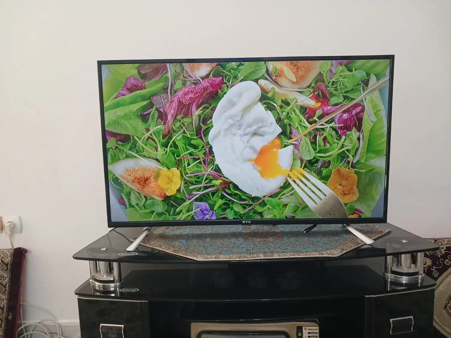 ال ای دی ۴۳ با ۲۱ ماه گارانتی|تلویزیون و پروژکتور|نیشابور, شهرک جانبازان|دیوار