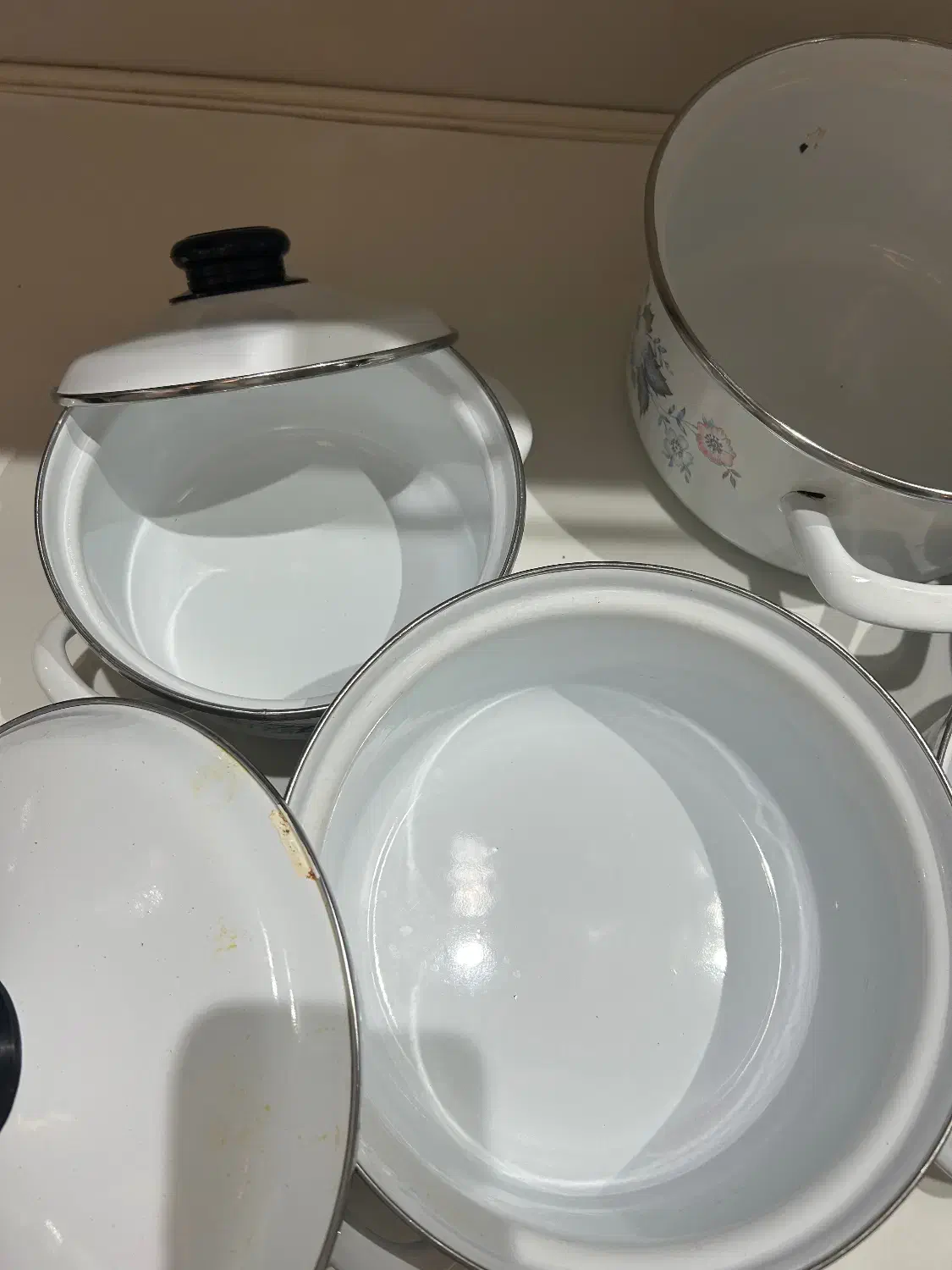 قابلامه لعابی قدیمی ۹۷۰/۰۰۰|ظروف پختوپز|قم, زینبیه|دیوار