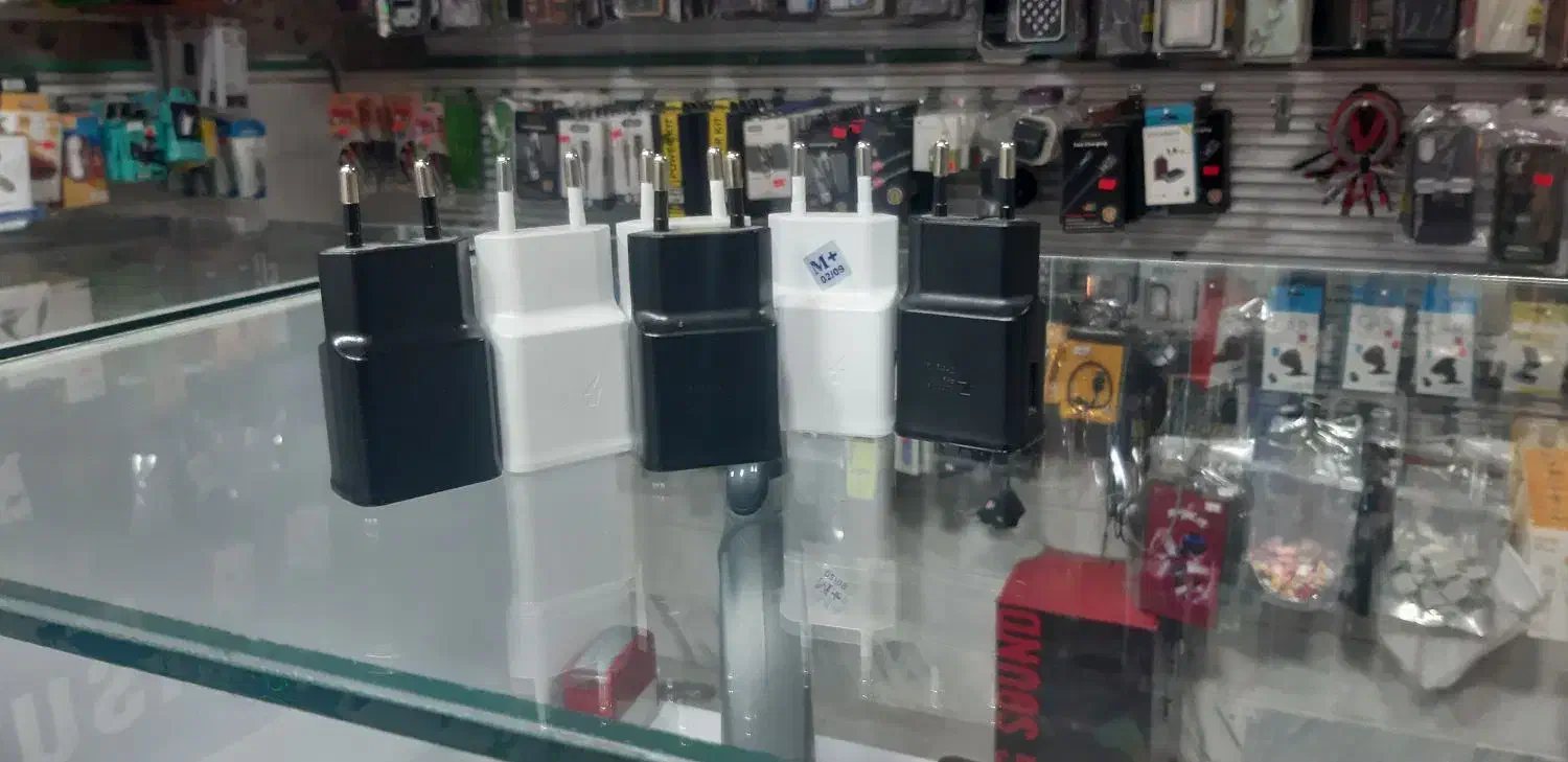 کلگی شارژر سامسونگ و ایفون یکجا|لوازم جانبی موبایل و تبلت|قم, هفت تیر|دیوار