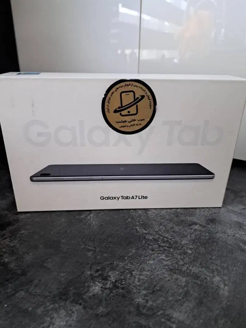 تبلت a7 لایت و ساعت هوشمند سامسونگ مدل R810|تبلت|ملایر, |دیوار