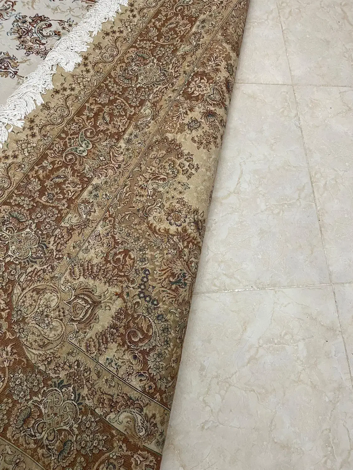 دوعدد فرشی ۶ متری در حد نو قیمت هر عدد ۶ میلیون|فرش|ماسال, |دیوار