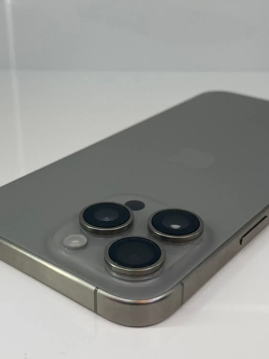 ایفون ۱۵ پرومکس ۲۵۶. گرونترین پارتنامبر بازار|موبایل|اصفهان, مفتح|دیوار