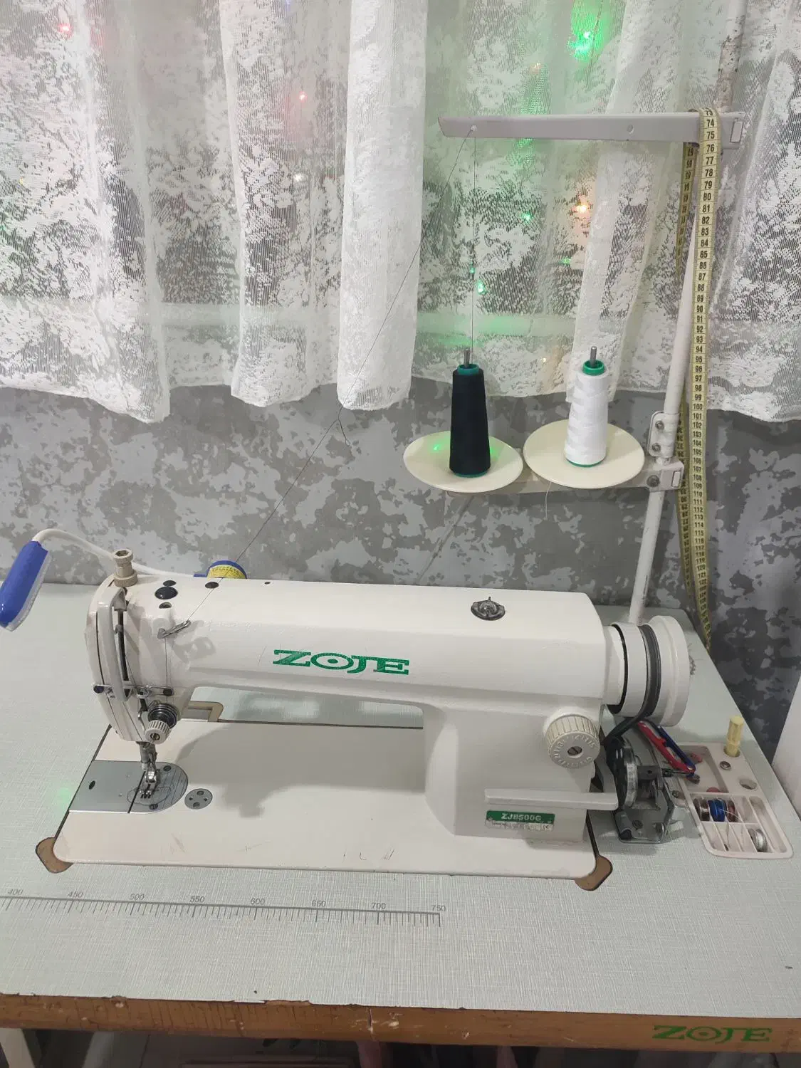 کارگاه خیاطی|چرخ خیاطی و ریسندگی|گلبهار, شهر جدید گلبهار|دیوار