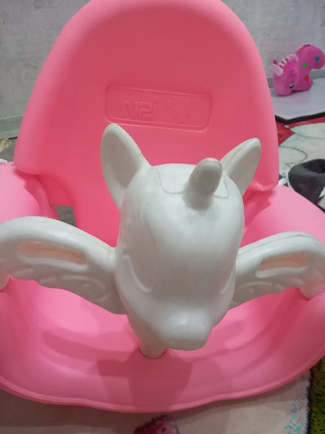 تاب بچگانه|اسباب‌‌بازی|صومعه‌سرا, |دیوار