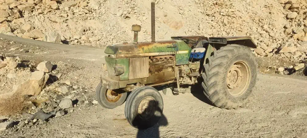 فروش تراکتور جاندیر|خودرو سنگین|نیریز, |دیوار