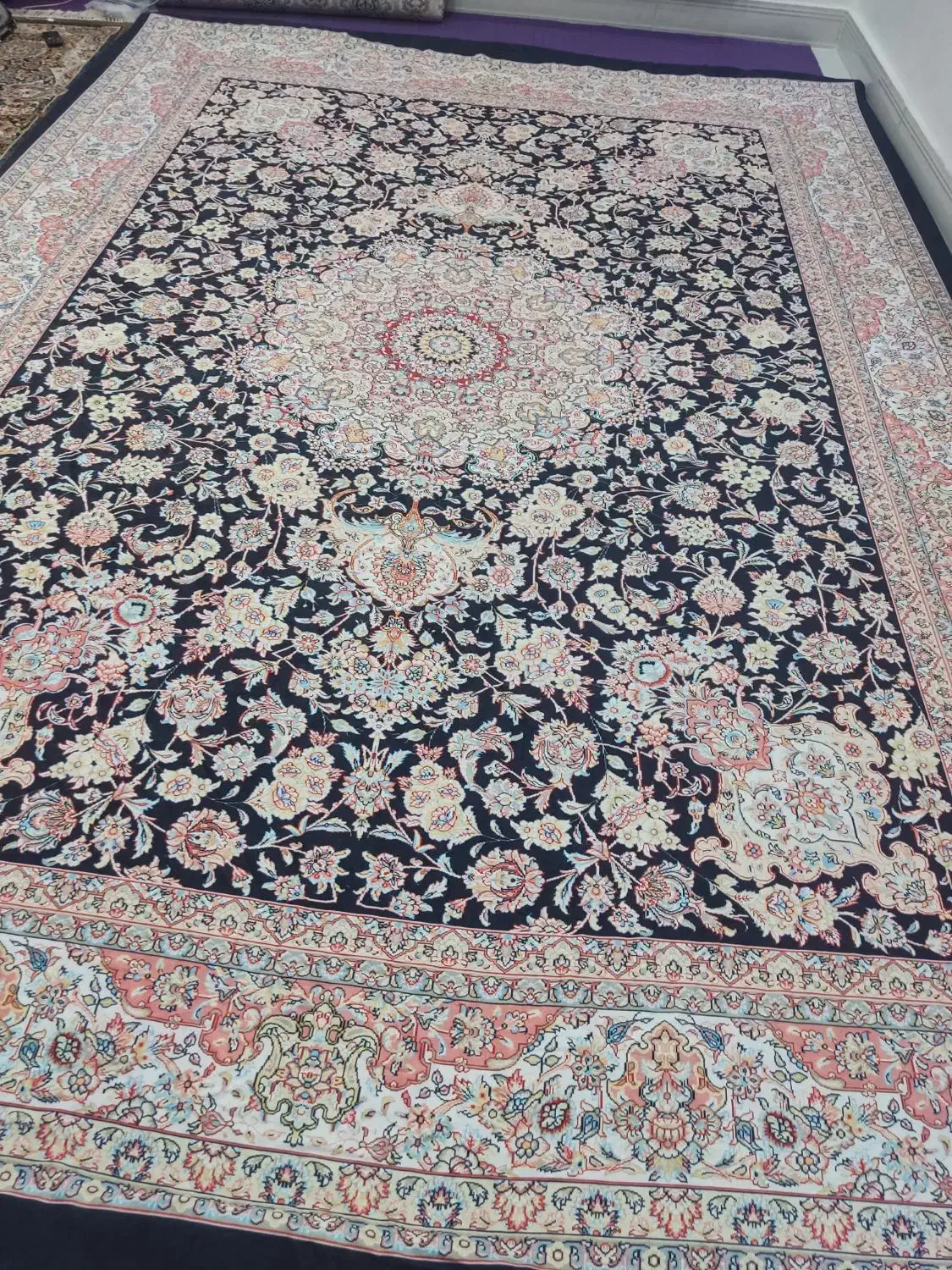 یک عددروفرشی ۹متری کشدار|روفرشی|ایلام, |دیوار