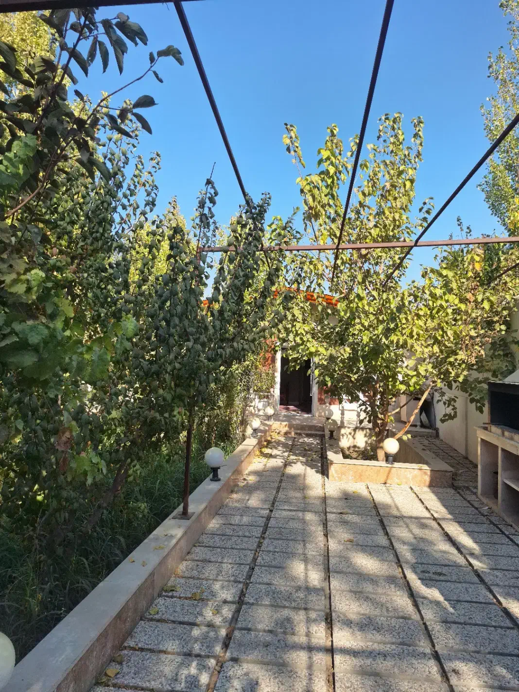 400متر باغچه با اصالت فول امکانات|فروش خانه و ویلا|فردوسیه, |دیوار