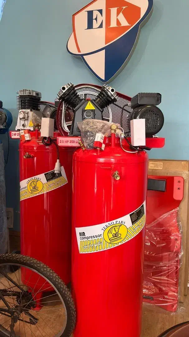 کمپرسورباد ۲۵۰لیترخوابیده وایستاده|قطعات یدکی و لوازم جانبی|تالش, هشتپر|دیوار