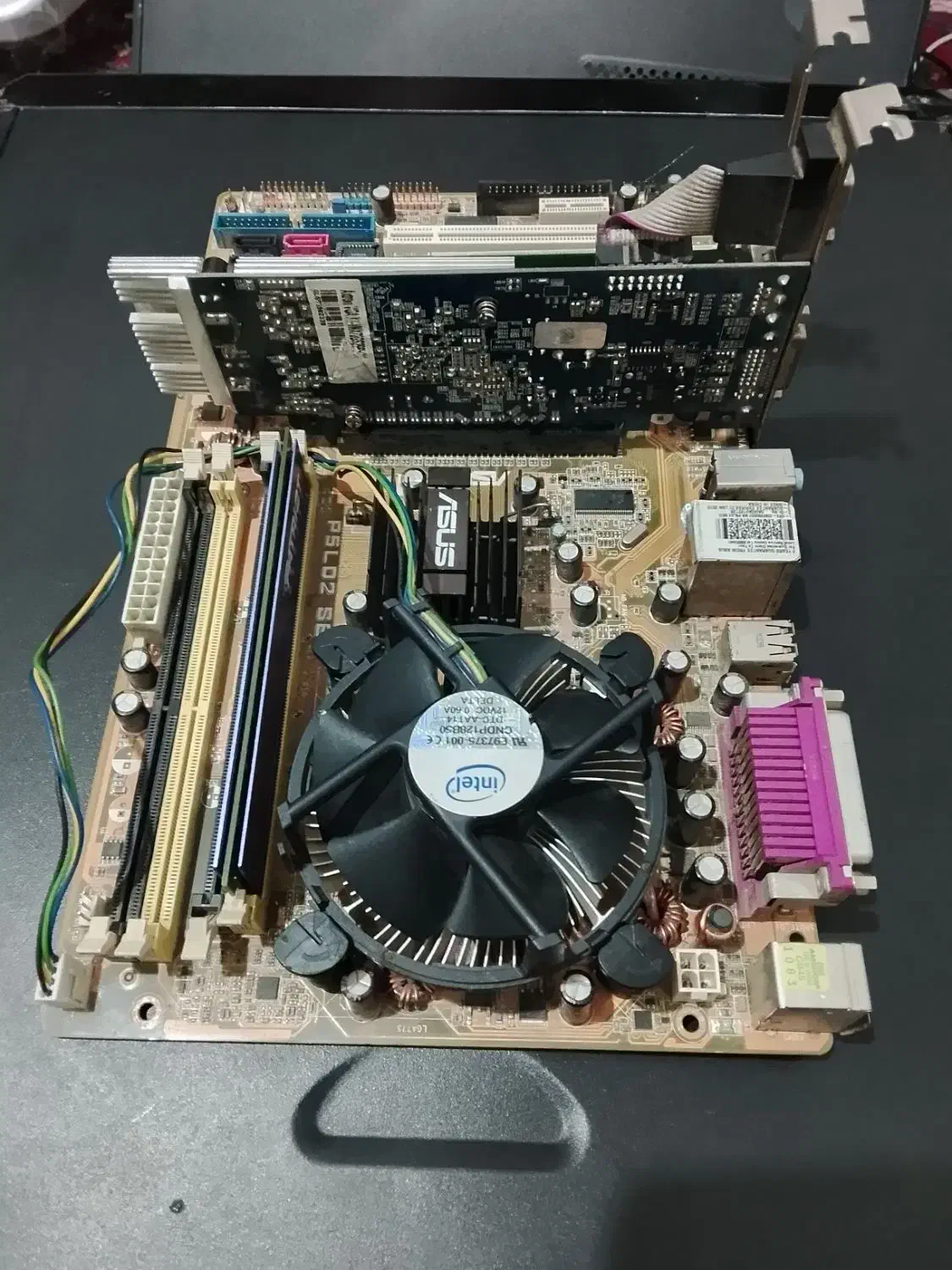 برد کامپیوتر کارکرده|قطعات و لوازم جانبی رایانه|فیرورق, |دیوار