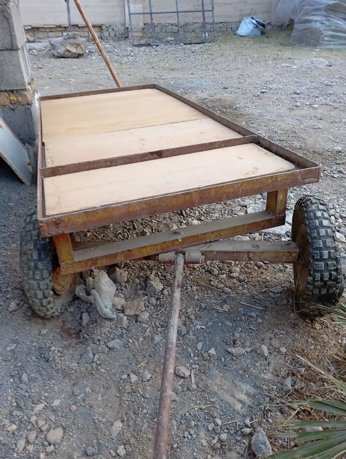 گاری چهار چرخ فرمان دار|ابزارآلات|قهدریجان, |دیوار