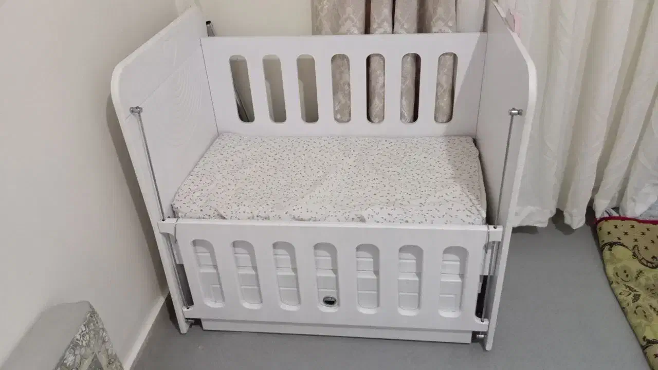 تخت|اسباب و اثاث بچه|بهارستان, |دیوار