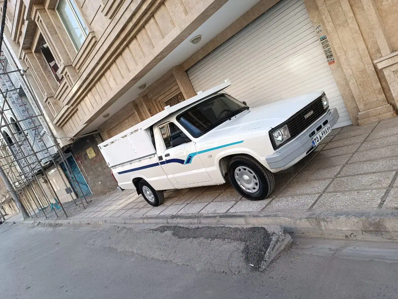 وانت مزدا ۲۰۰۰ مدل ۱۳۹۶ درحد خشک|خودرو سواری و وانت|مشهد, رده|دیوار