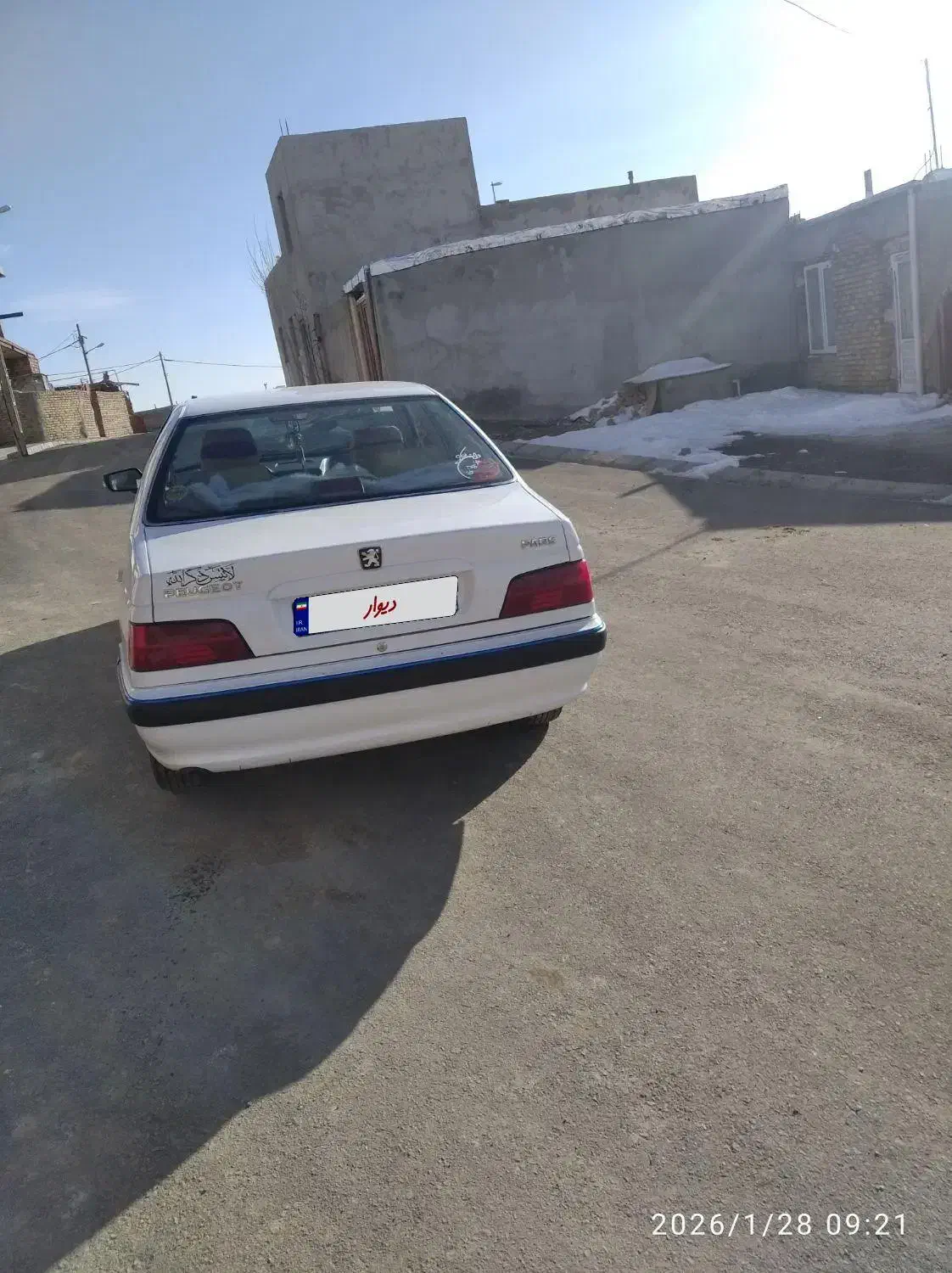 پژو پارس|خودرو سواری و وانت|دهگلان, |دیوار