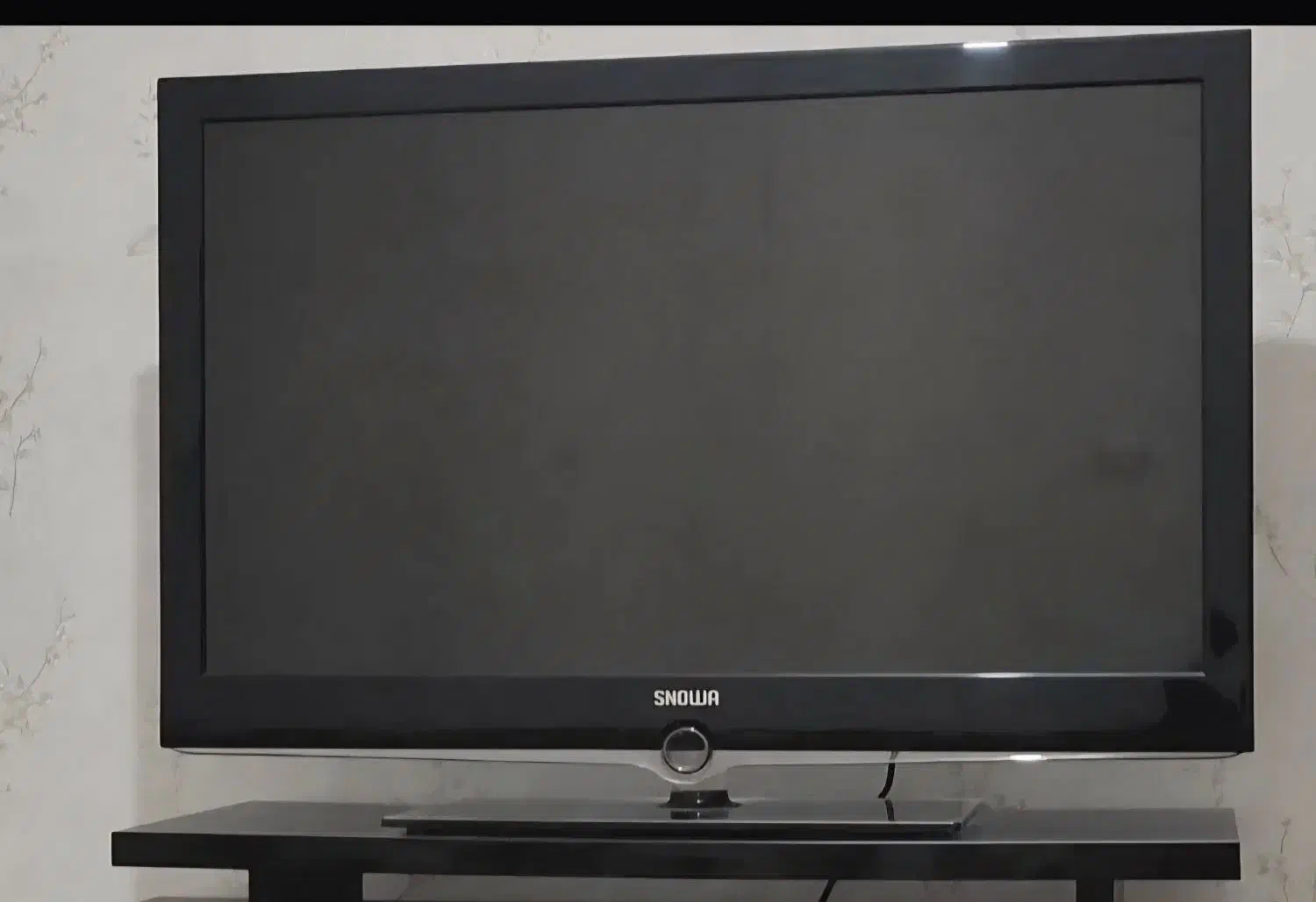 تلویزیون ۴۲اینچ اسنوا ال ای دی|تلویزیون و پروژکتور|خمین, |دیوار