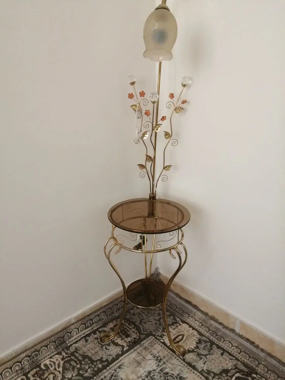 سلام چراغ خواب و میز تلفن|چراغ خواب و آباژور|نیشابور, شهرک رسولی|دیوار