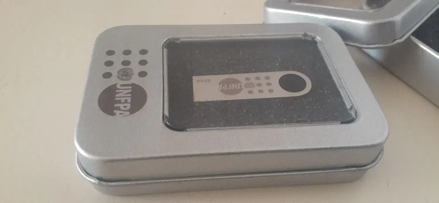 فلش ۳۲ گیگ|قطعات و لوازم جانبی رایانه|تهران, یافت آباد شمالی|دیوار