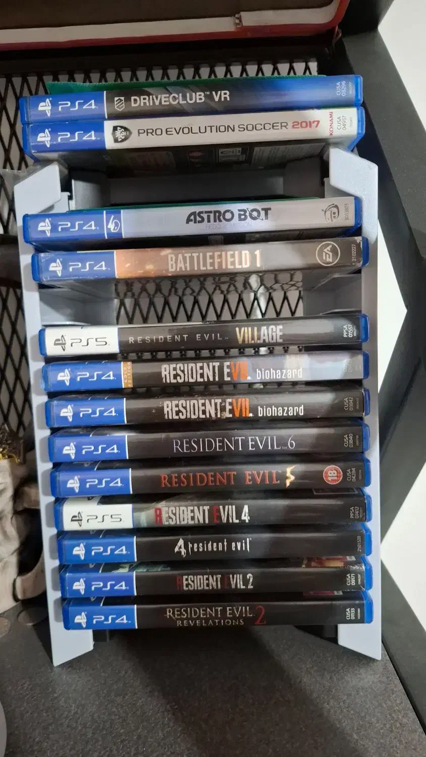 دیسک فور و فایو در حد|کنسول، بازی ویدئویی و آنلاین|رباط‌کریم, رباط‌کریم|دیوار