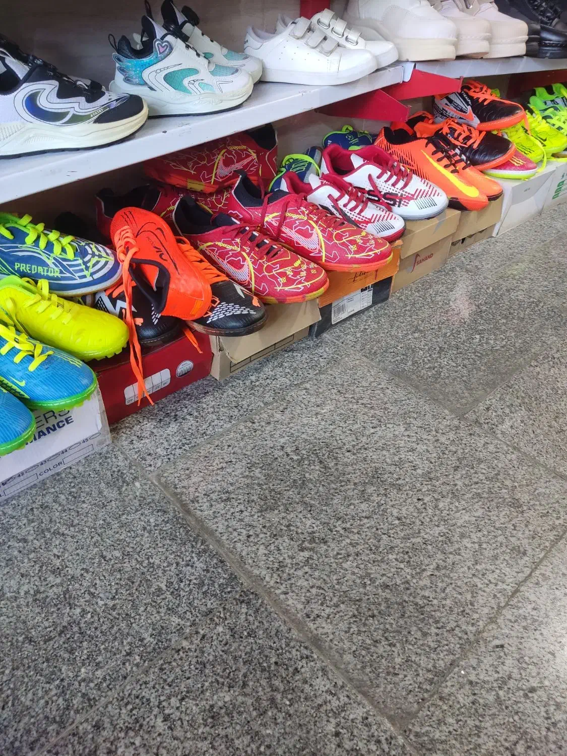 کفش ورزشی مردانه و بچگانه|کیف، کفش، کمربند|گرگان, |دیوار