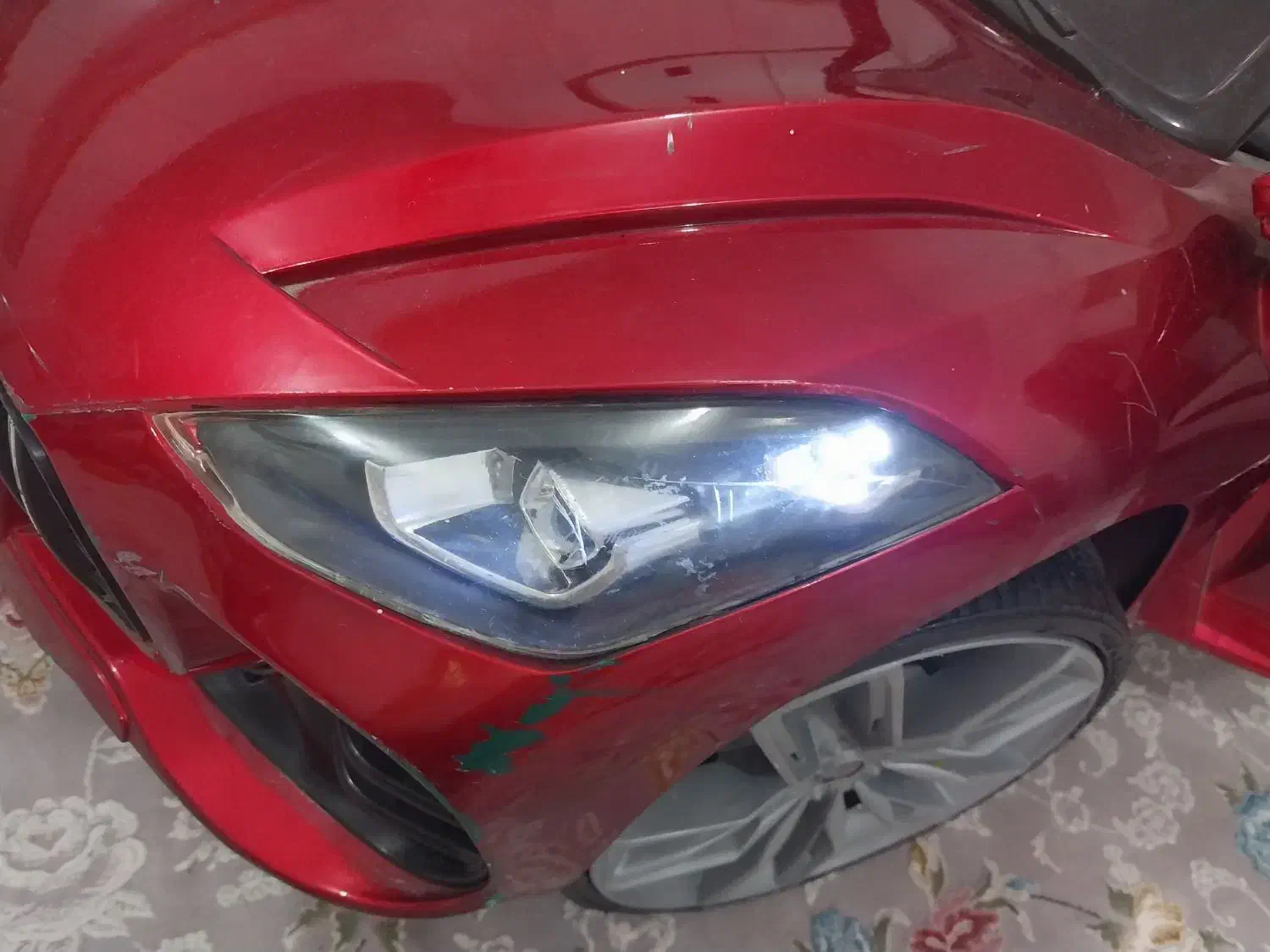 ماشین شارژی|اسباب‌بازی بچه|ایلام, |دیوار