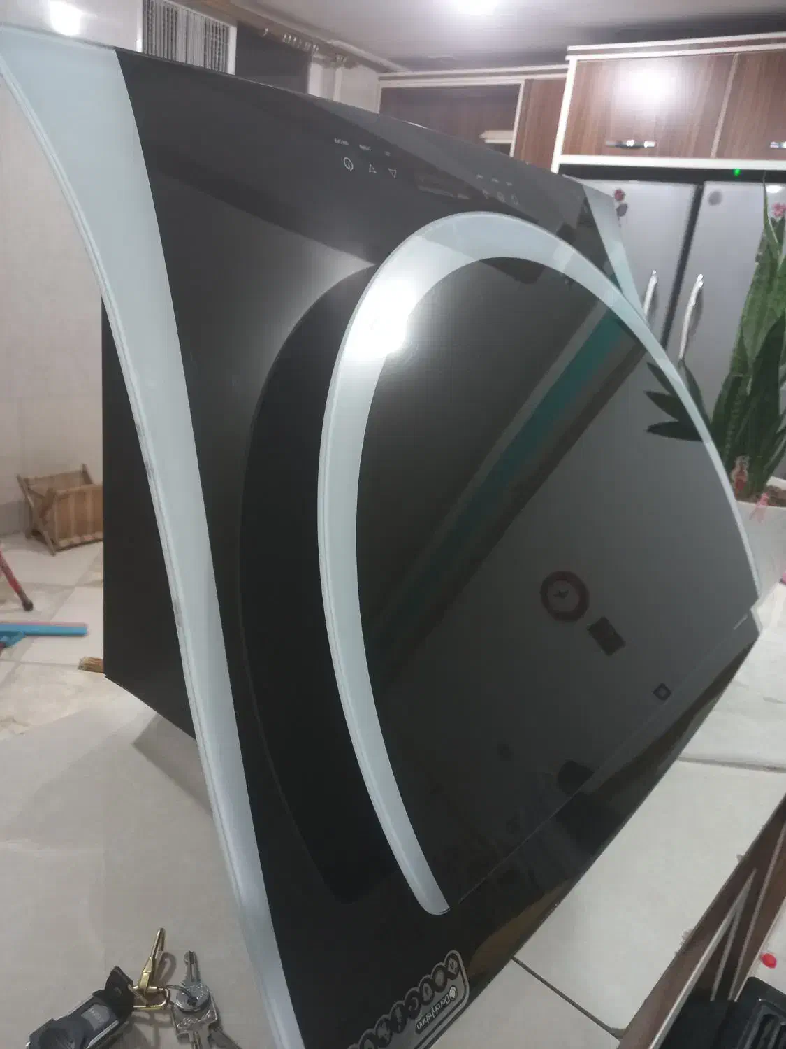 یک هودبیمکس مدل درخشان|هود|دورود, |دیوار