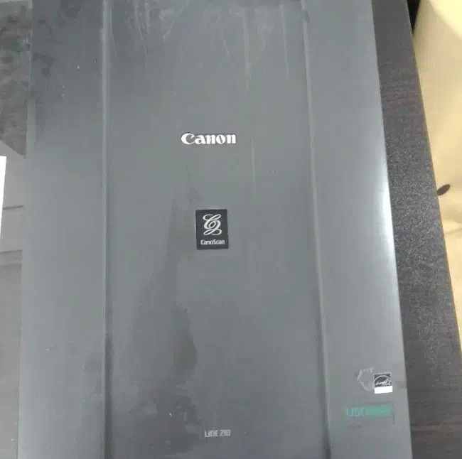 ۴عدد دستگاه اسکنرکاننcanon و اچ پیhp کم کار درحدنو|پرینتر، اسکنر، کپی، فکس|مشهد, رده|دیوار